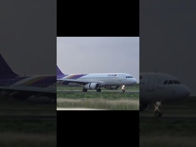 Thai A320 landing #aviation #planespotting #baliairport #shorts