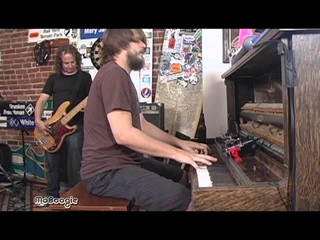 MARCO BENEVENTO TRIO "Fearless - Bennie And The Jets - Fearless" - @ the MoBoogie Loft