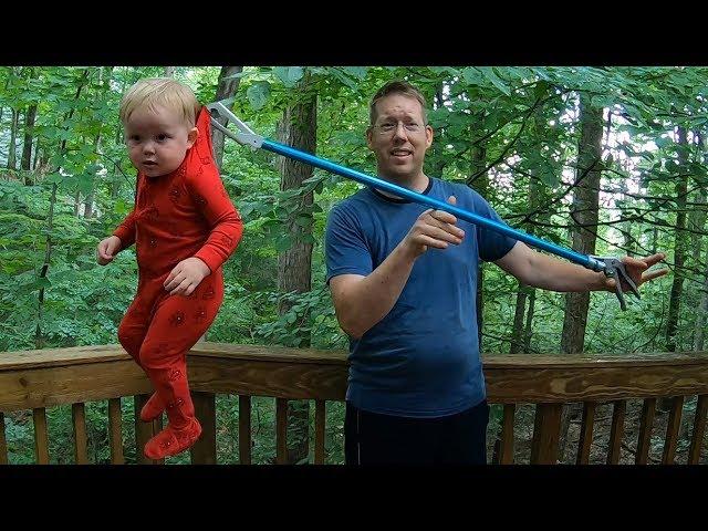 Brat Grabber 2000 Review - Best PARENTING Gear!! & Family Fishing Trip VLOG