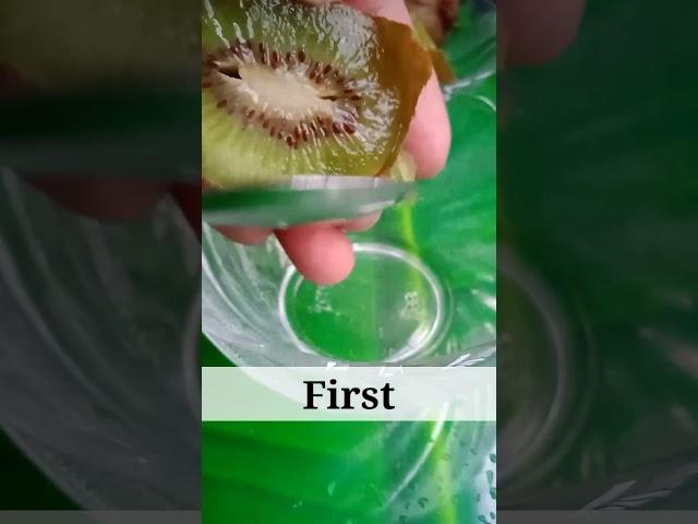 Three ways of cutting Kiwi || कीवी काटने के तीन तरीके