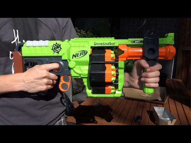 Nerf Zombie Strike Doominator Unboxing and Review