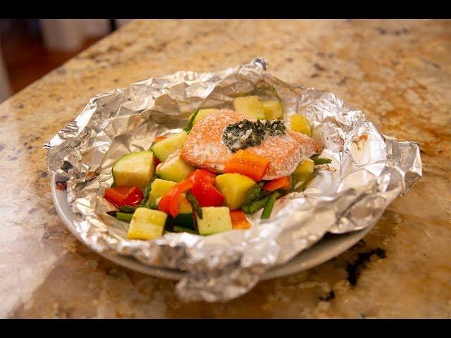 Ingles Table | Lindsay Moore - Garlic Herb Salmon in Foil