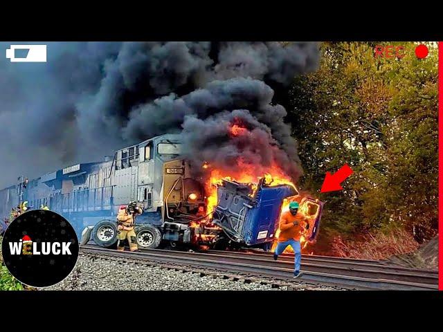 110 SHOCKING Moments Of Train Crash Compilation Caught On Camera before CHRISTMAS!