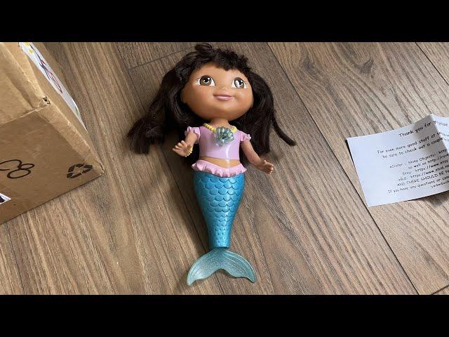 Unboxing my Swim and Splash Mermaid Dora that I ordered from @nowthatsjustducky