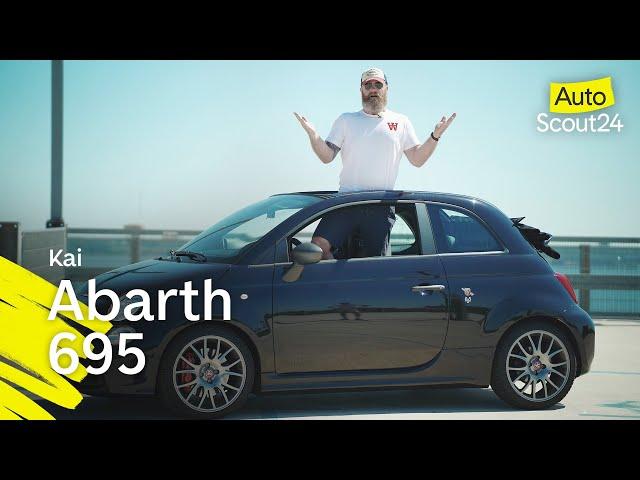 Abarth 695: Chihuahua unter Sportwagen #autoscout24 #throwback