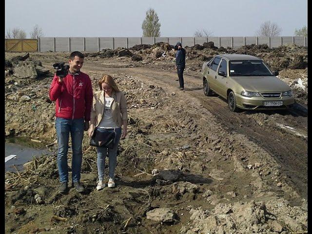 Знімальну групу "Херсон плюс" захопили на території незаконного будівництва