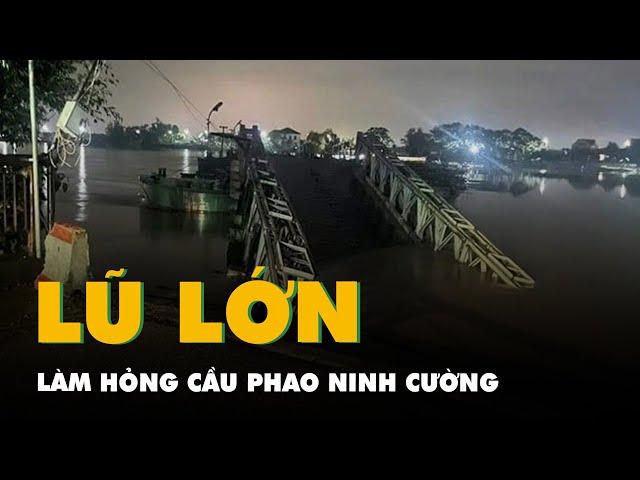 Lũ lớn làm hỏng cầu phao Ninh Cường, dân phải đi đường vòng