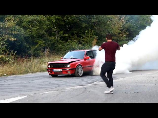 BMW E30 325i M50TUB25 BURNOUT