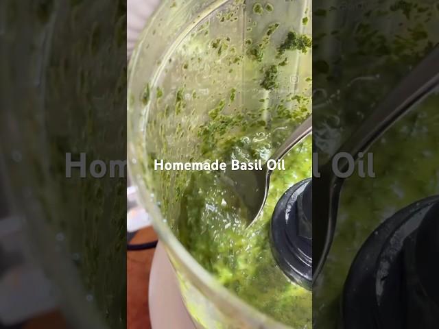 Basil Oil #recipe #homemade #homegrown #basiloil #easyrecipe #simplerecipe #food #foodfromscratch
