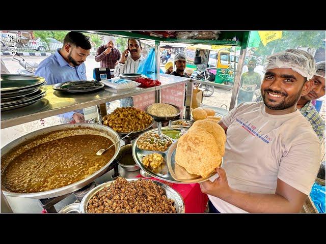 30/- Rs Koka Nashta | Camp wale Chole Bhature | Punjabi Street Food India