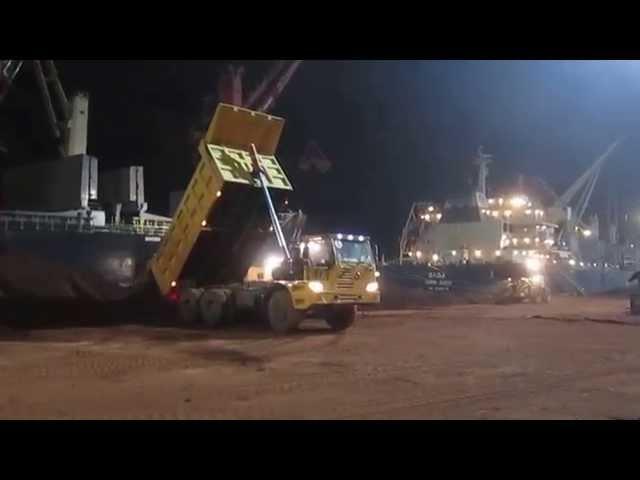 XCMG OFF HIGHWAY DUMP TRUCK UNLOADING