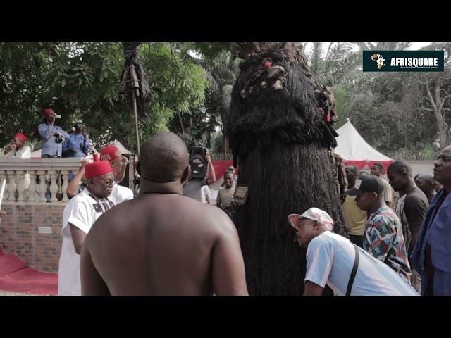 Mawalu M Oji - Live Performance of Ajofia Nnewi