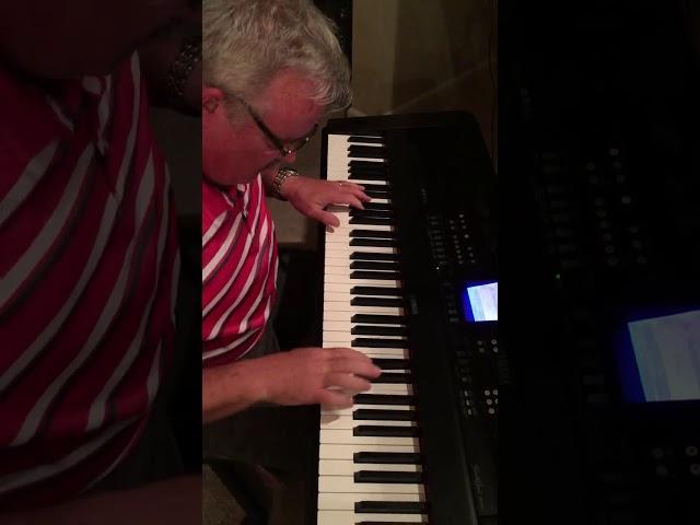 Name that tune OLD Folks