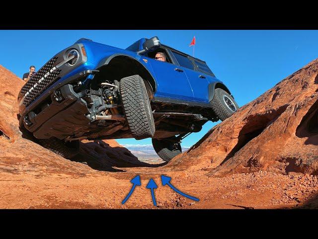 STOCK BRONCO vs STOCK JEEP - Off Road Comparison!