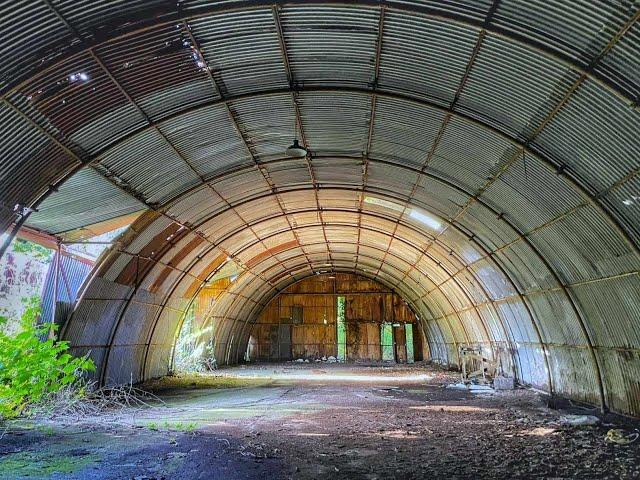 URBEX (LOST ARMY TANK STORAGE COMPOUND) #4k