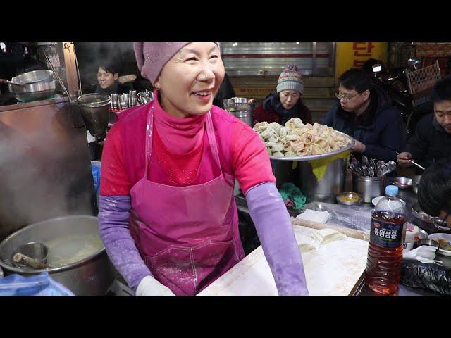 넷플릭스 요리사!!!광장시장 이영자 고향칼국수!!!(Famous Grandma noodles, Netflix Street Food)/Korea street food