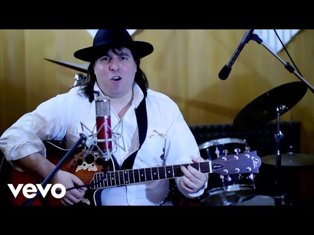 Max Wilner - Lucy