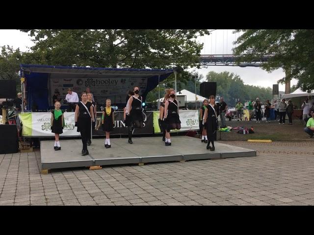 Irish Dancers at Hooley