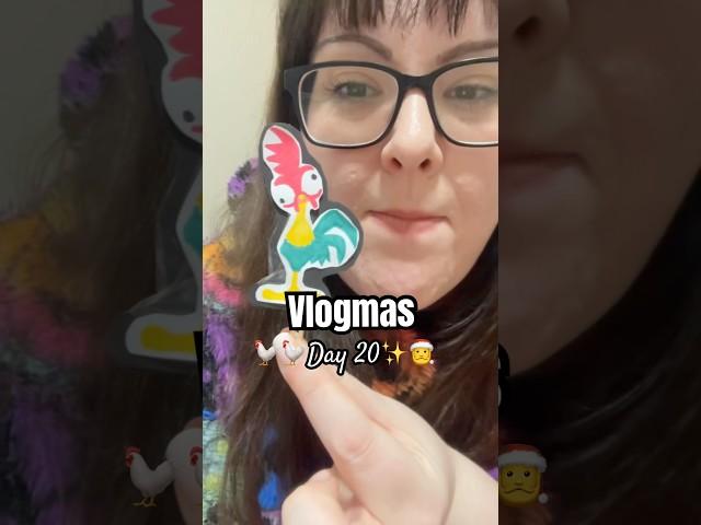 Vlogmas Day 20: Making a DIY Hei Hei cake topper #holidayswithyoutube