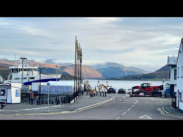 Live from the Ferry as darkness falls…