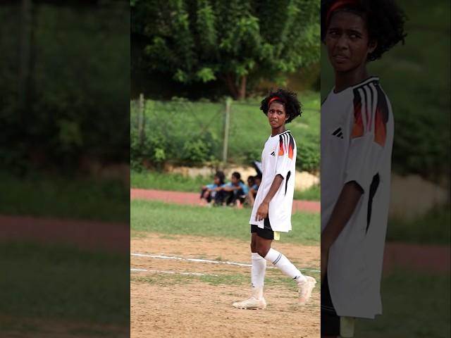 आदिवासी बहन रोशनी मारसेलो अंदाज मे | Ranchi Girls Football Match 2025