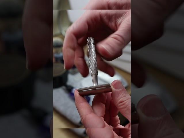 80 Year Old Vintage Gillette Razor 🪒 ASMR