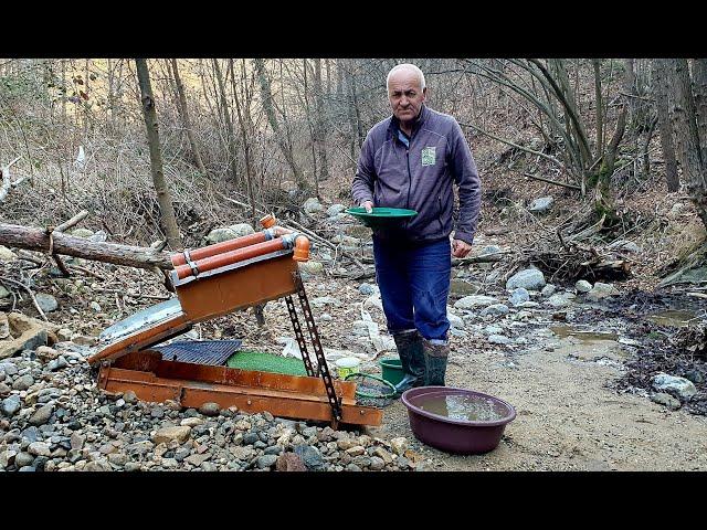 Here's Practical Gold Mining / Tons of Gold Are Extracted from Rivers and Streams with This Method