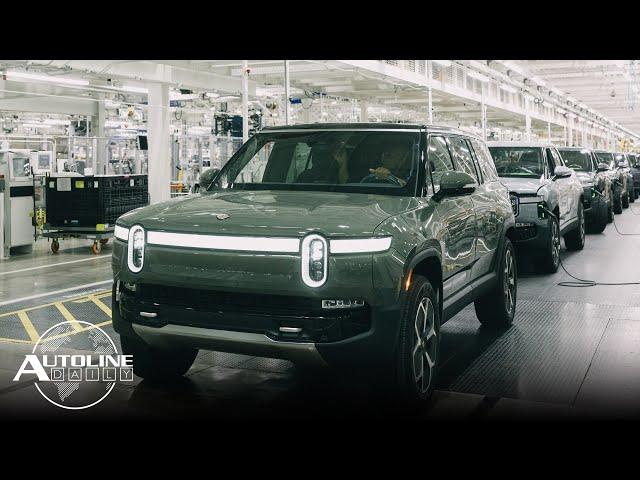 EV Makers Beg Trump Not to Ax EV Subsidies; Infiniti Dying in China - Autoline Daily 3938