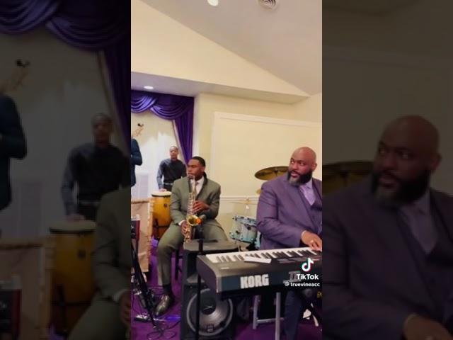 “True Vine Apostolic Church  ️ Choir Jamming!!! Marching in.. Praise the Lord.” #hallelujah