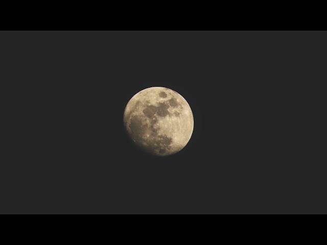 Moonrise timelpase in 4k