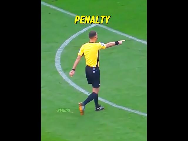 0 IQ Handball Moments in Football 