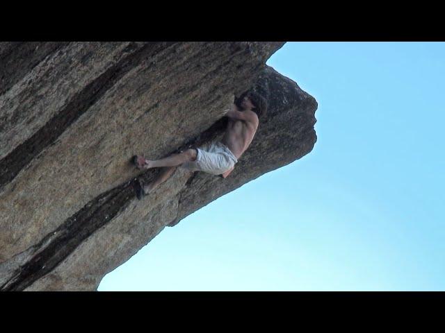 Intense Free Solo in Yosemite By The Legend, Dean Potter