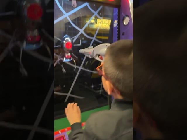 Ayden Playing Spider Bot At @chuckecheese  #short #spiderbot #kidsgames @AydenandDelilah ￼