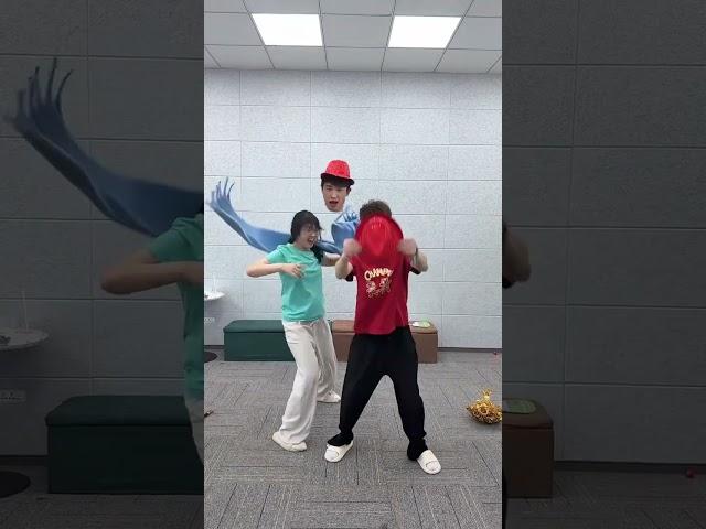 复位挑战，哈哈哈绝了 #办公室游戏 #搞笑