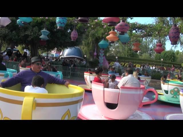 2011 Disneyland Mad Hatter's Tea Party Entrace to Exit POV, Nov 13 HD (1080p)