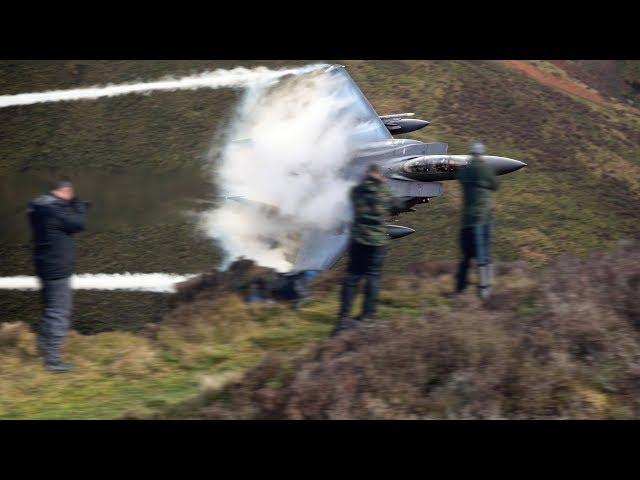 MACH LOOP AMERICANS (4k)