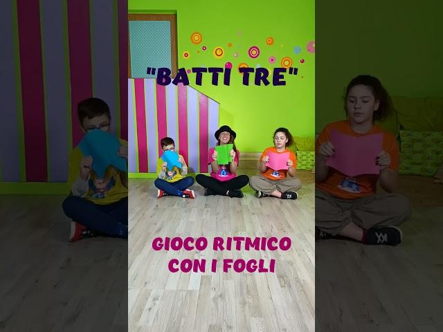 GIOCO RITMICO CON I FOGLI PER I BAMBINI DELL'INFANZIA E DELLA PRIMARIA - ""BATTI TRE"