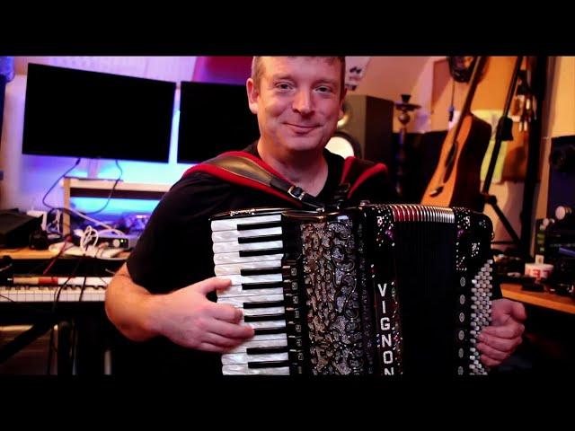 'Lunan Bay' a Scottish Accordion Waltz - Jimmy Shand's first tune.