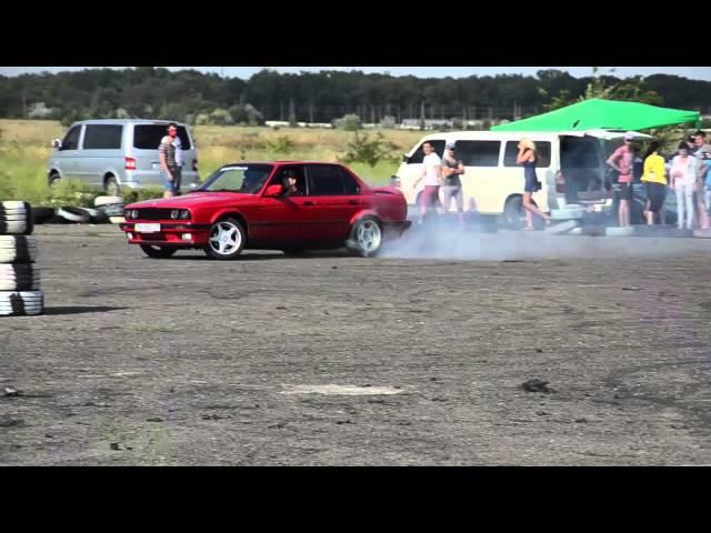 BMWs 3series burnout