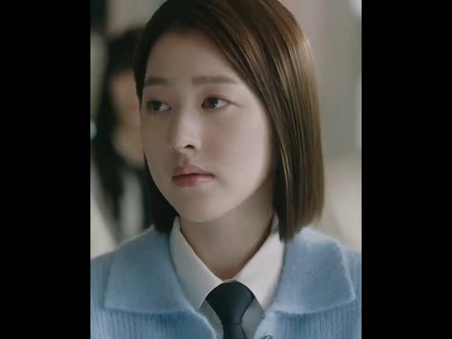 Baek Ha-rin,the devil [Pyramid game]