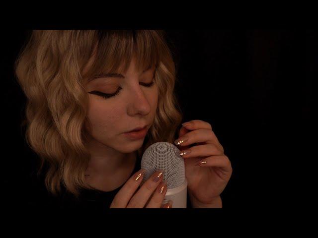 ASMR | Close Up Breathy Whispering & Hand Sounds - Blue Yeti, Ramble