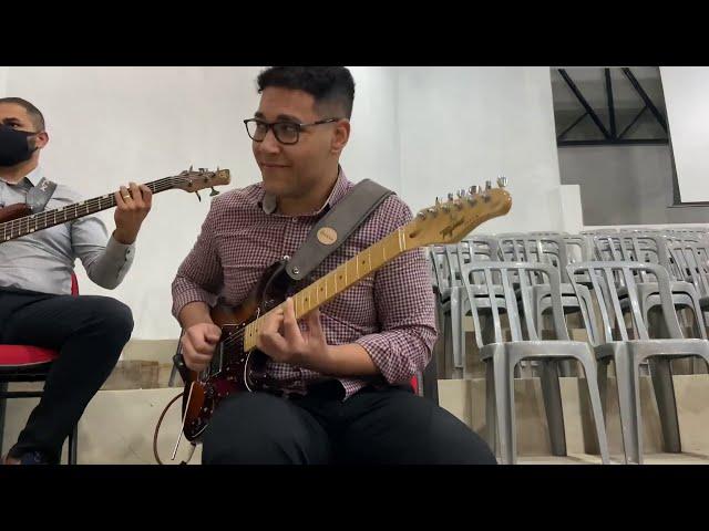 Toquei com os veteranos! HINO DA HARPA 193 | Sem ensaio e olha no que deu | Guitar Cam Gabriel Braga