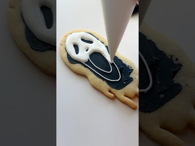 Ghost face cookie recipes and supplies linked in my bio #cookiedecorating #oddlysatisfying #asmr