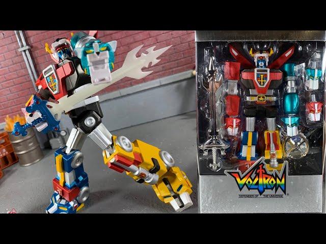 Super 7 Ultimates Classic Chrome Voltron Defender Of The Universe Action Figure Review