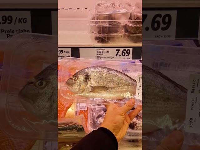 Вкусная рыба в магазине Lidl