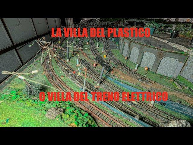 LA VILLA DEL PLASTICO - UNA DELLE PIU' BELLE ESPLORAZIONI MAI FATTE - URBEX PIEMONTE