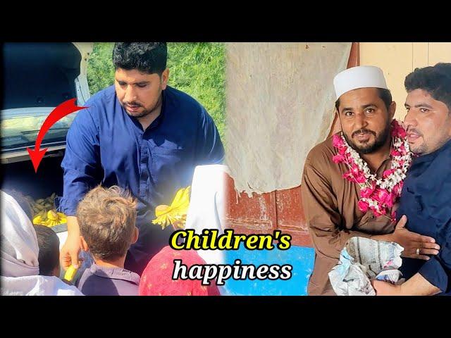 Children's happiness | Bananas were distributed among the children#youtubeshot #khantv110