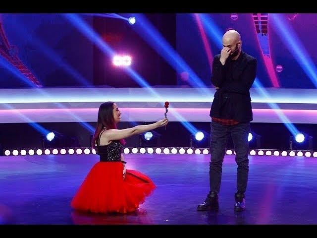 Alina Handuc, emoții pe scena ”iUmor”: Mihai Bendeac, cerut în căsătorie printr-o poezie de dragoste