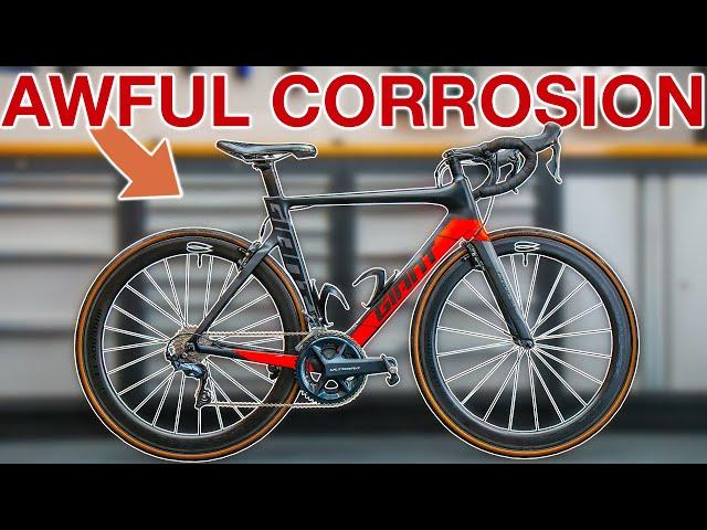 Pro bike mechanic fixes crumbling Giant Propel! Full service transformation!