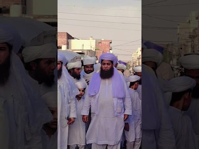 Murshed kareem ke zeyarat ky lay rawanage rasty my namazy Aiser ka waqfa (2)
